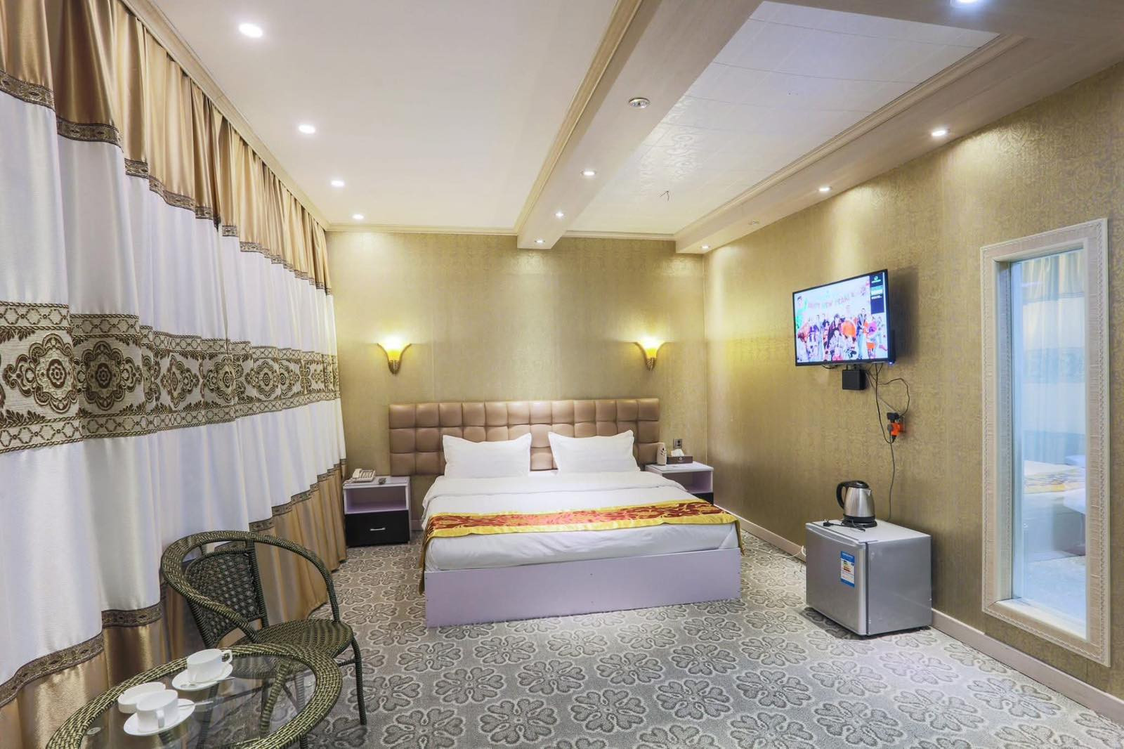 Q hotel | Q зочид буудал - Image 6