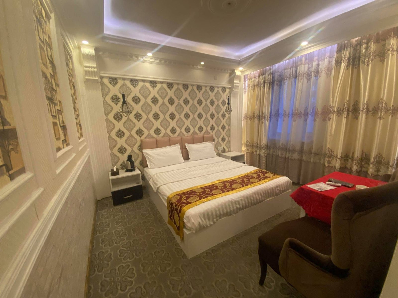 Q hotel | Q зочид буудал - Image 9