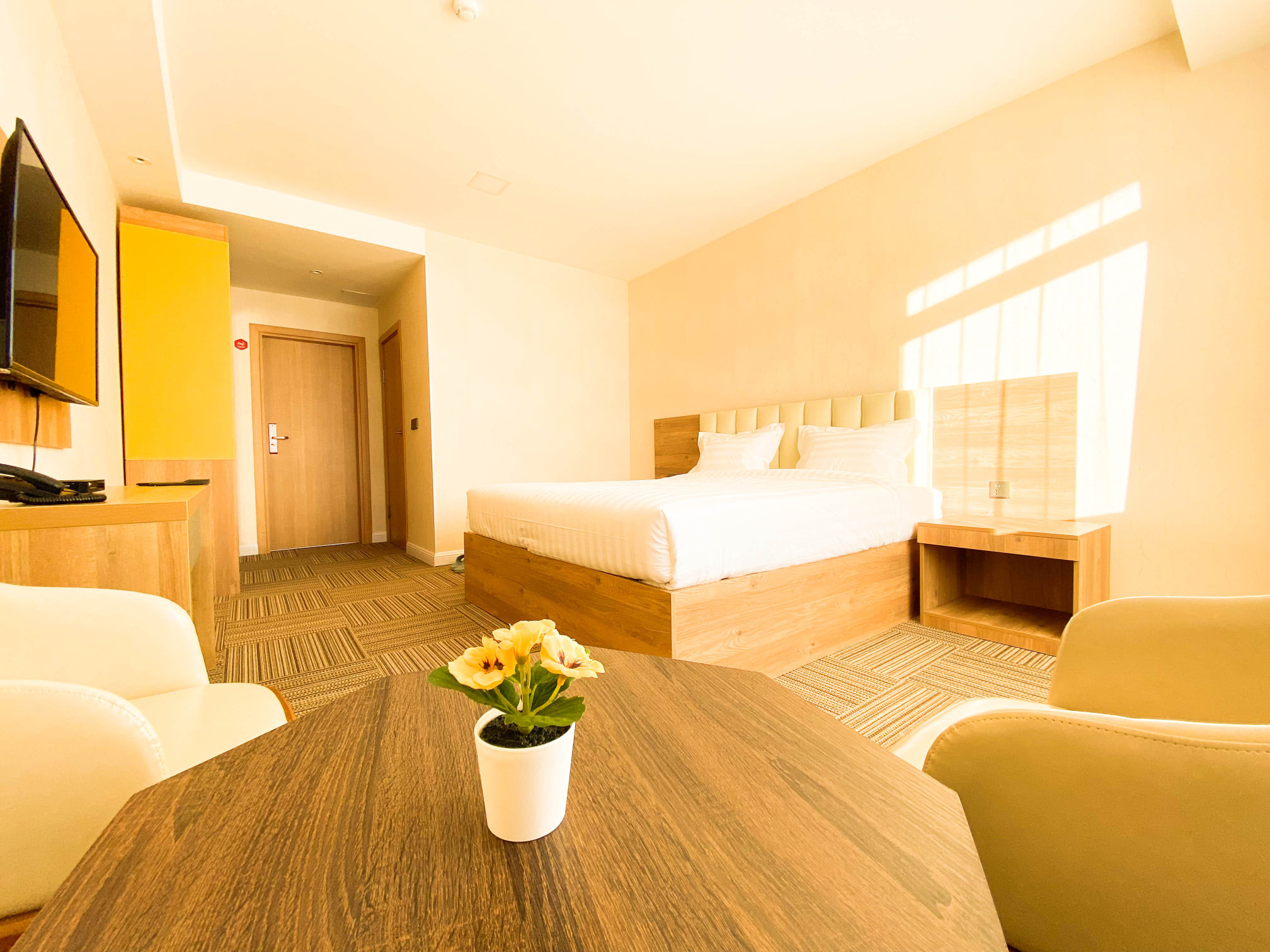 Khaliun med wellness resort | Халиун мед амралт сувилалын цогцолбор - Image 9