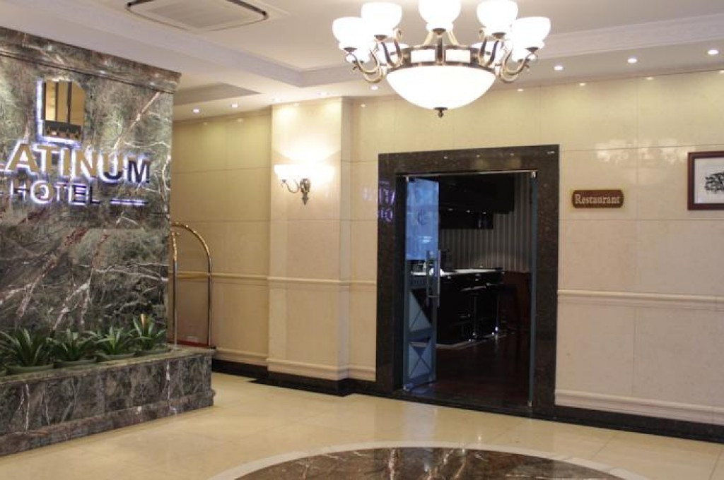 Platinum Hotel - Image 2