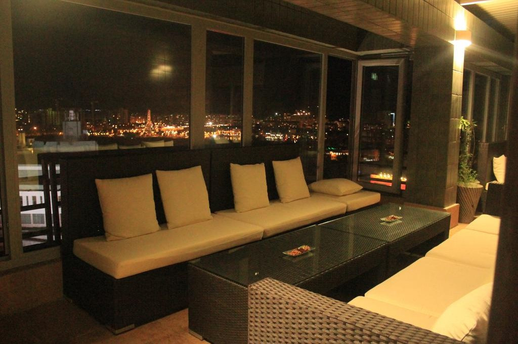 The Corporate Hotel - Image 5