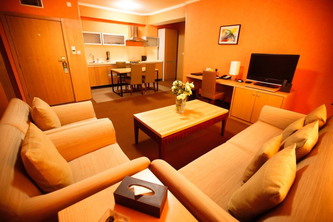 The Corporate Hotel - Image 15