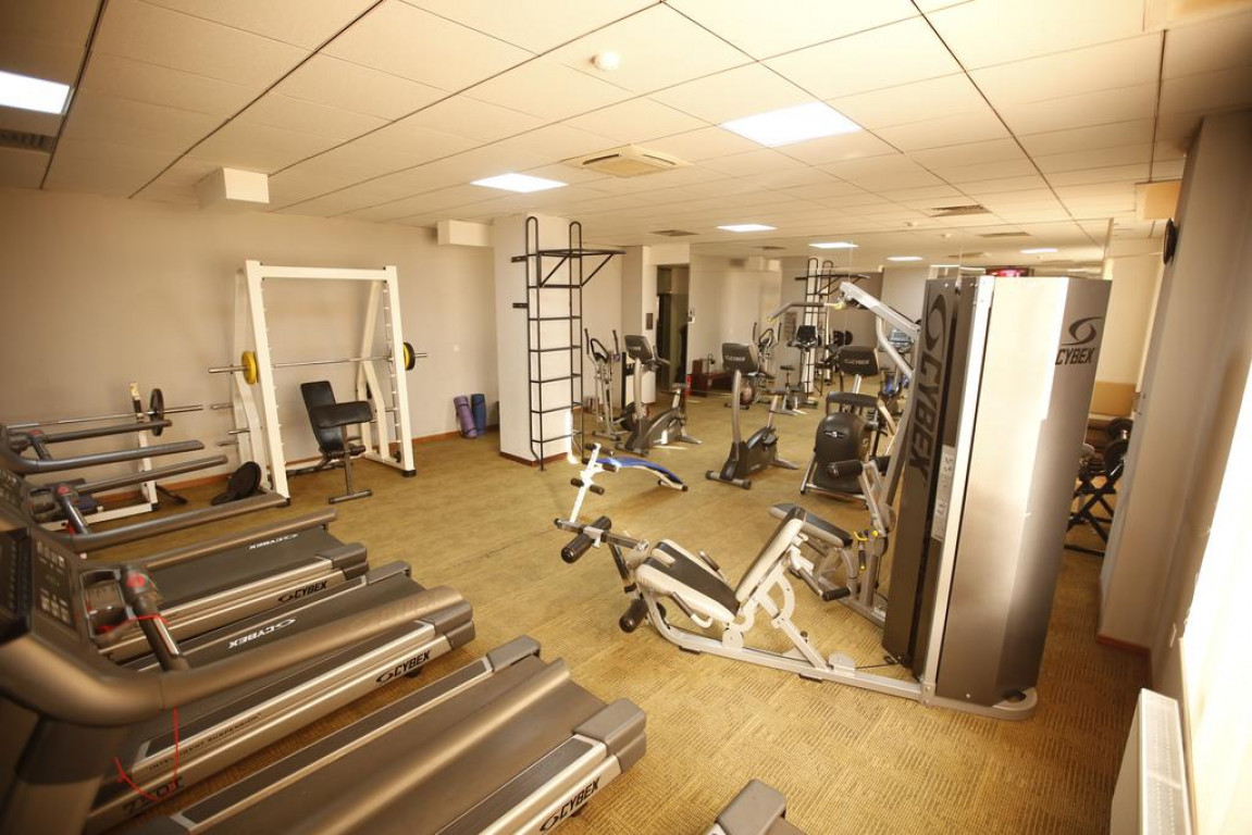 The Corporate Hotel - Image 9