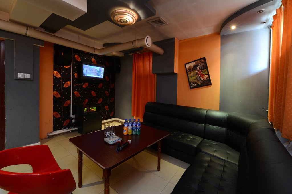 Zolo Hotel - Image 2