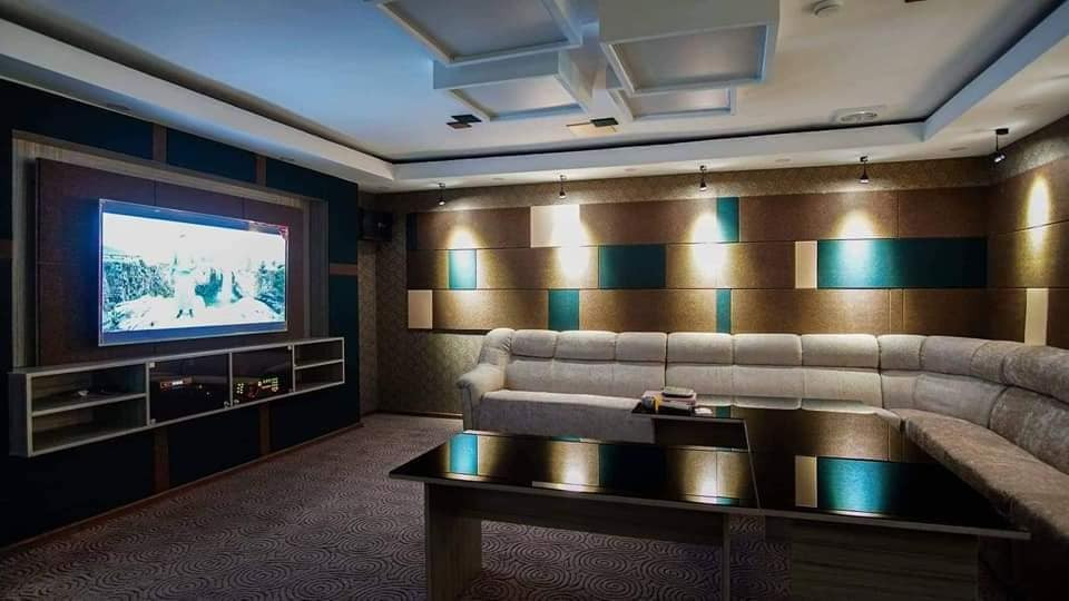 Дөлгөөн Нуур Зочид Буудал - Image 3