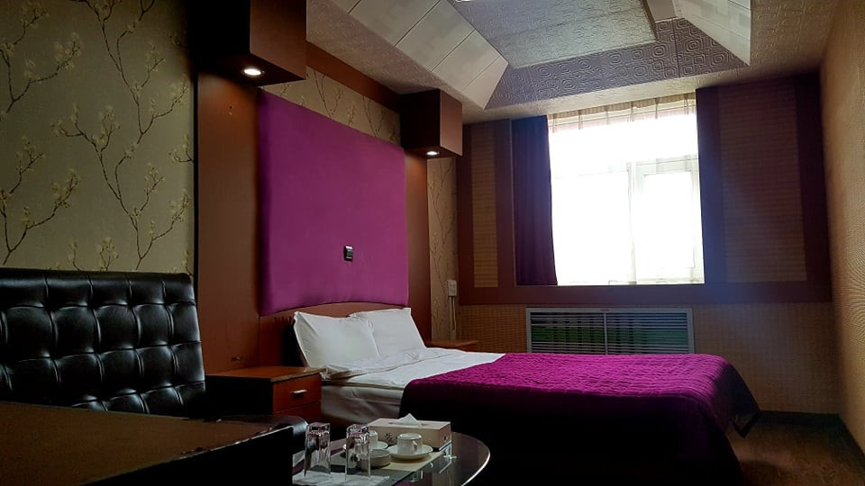 Дөлгөөн Нуур Зочид Буудал - Image 5