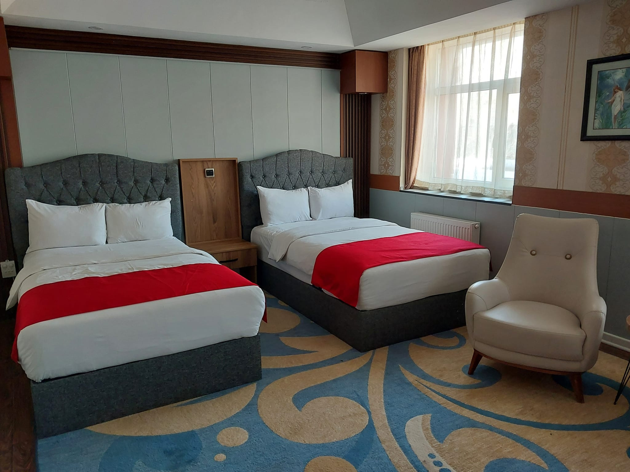 Дөлгөөн Нуур Зочид Буудал - Image 10