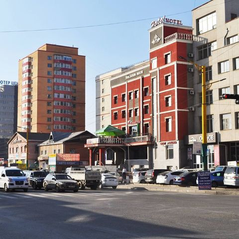 Дөлгөөн Нуур Зочид Буудал - Image 9