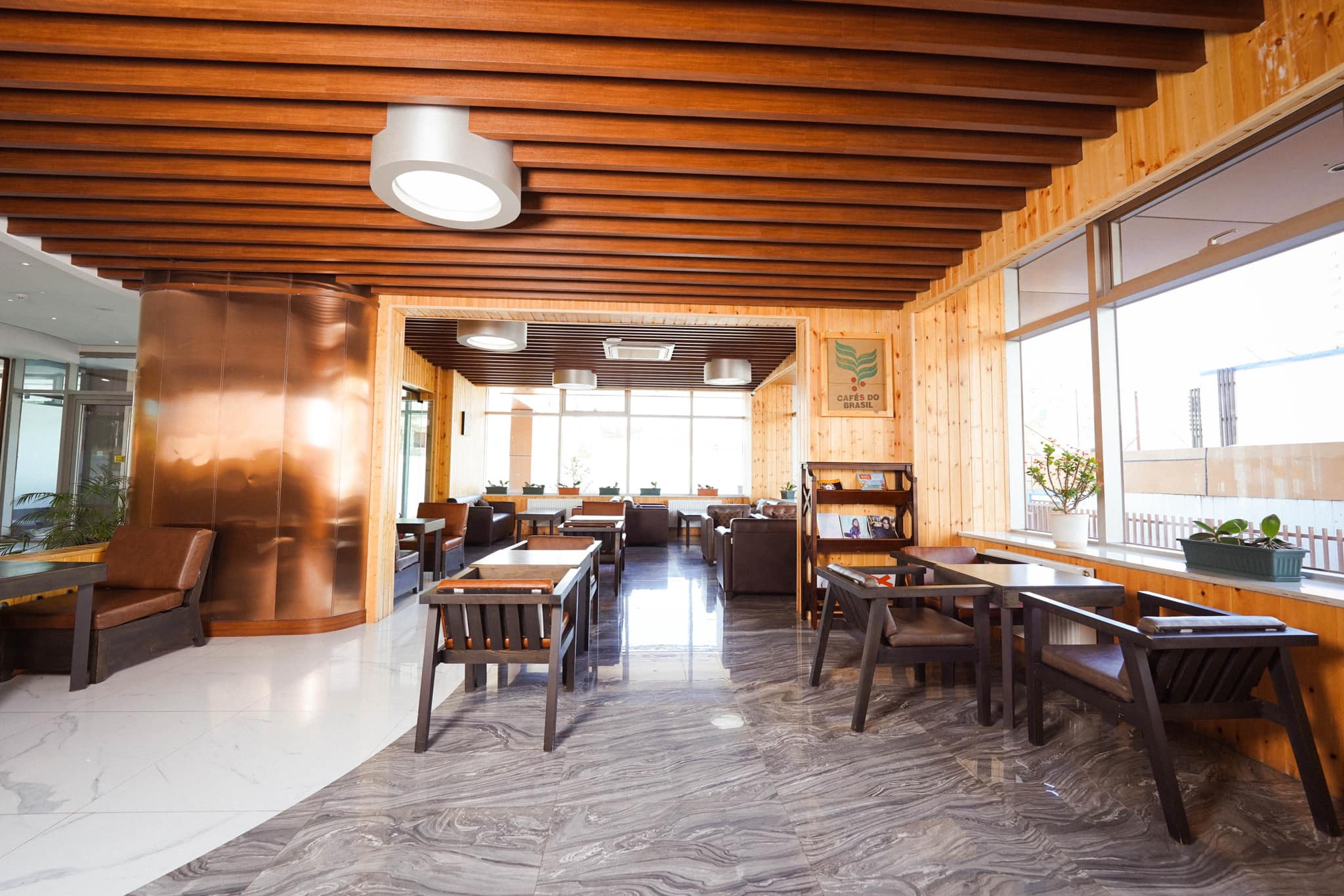 Интернэшнл зочид буудал | International Hotel - Image 9