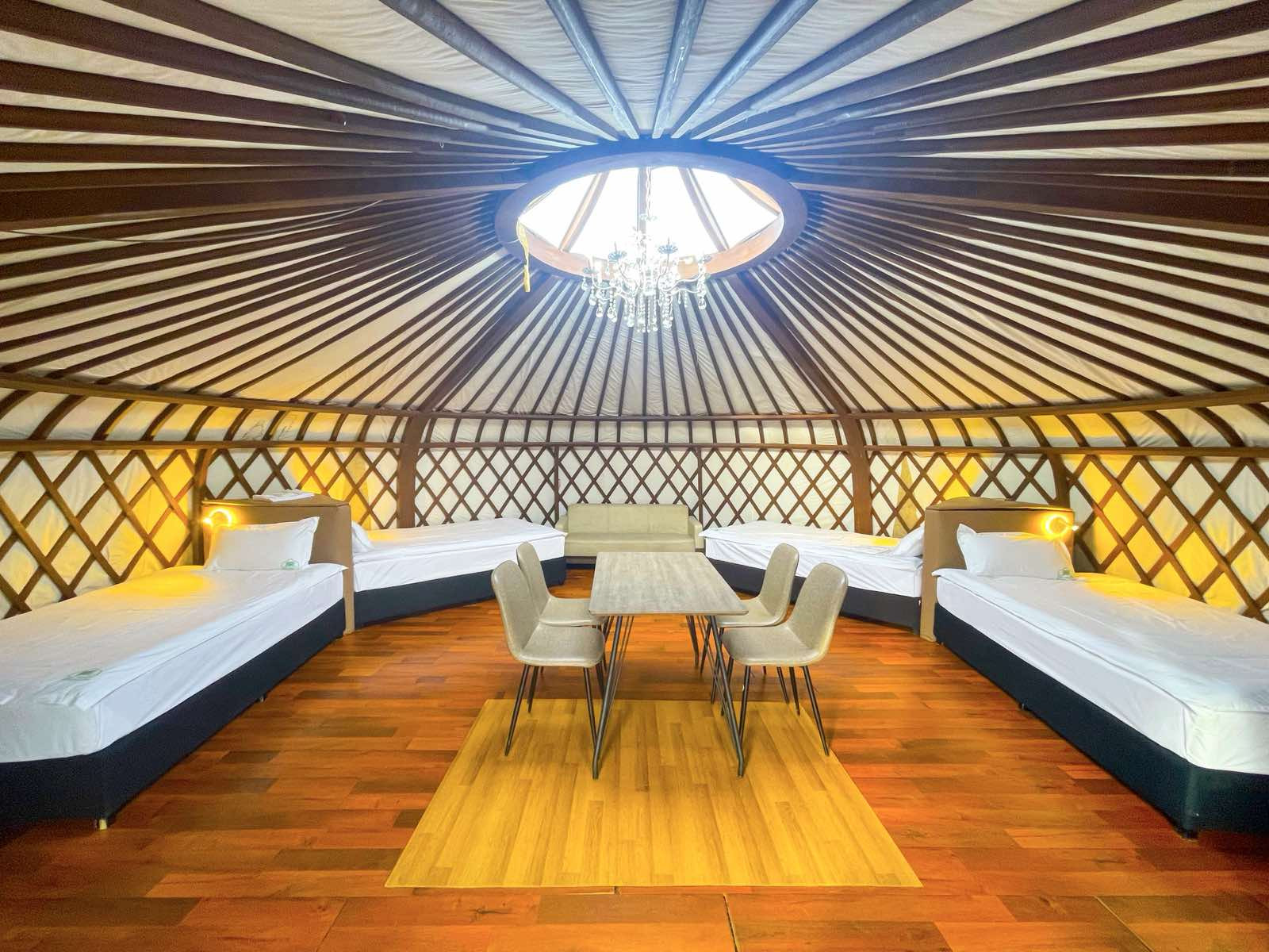 4 ортой гэр - Image 3