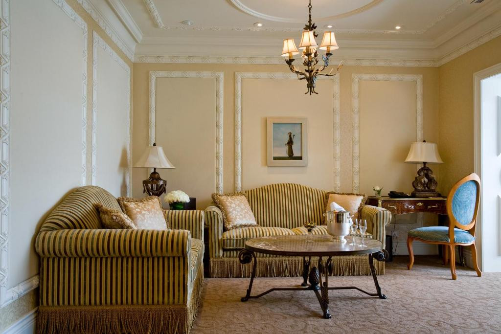 Бал Сарын Сьют Өрөө - Image 3