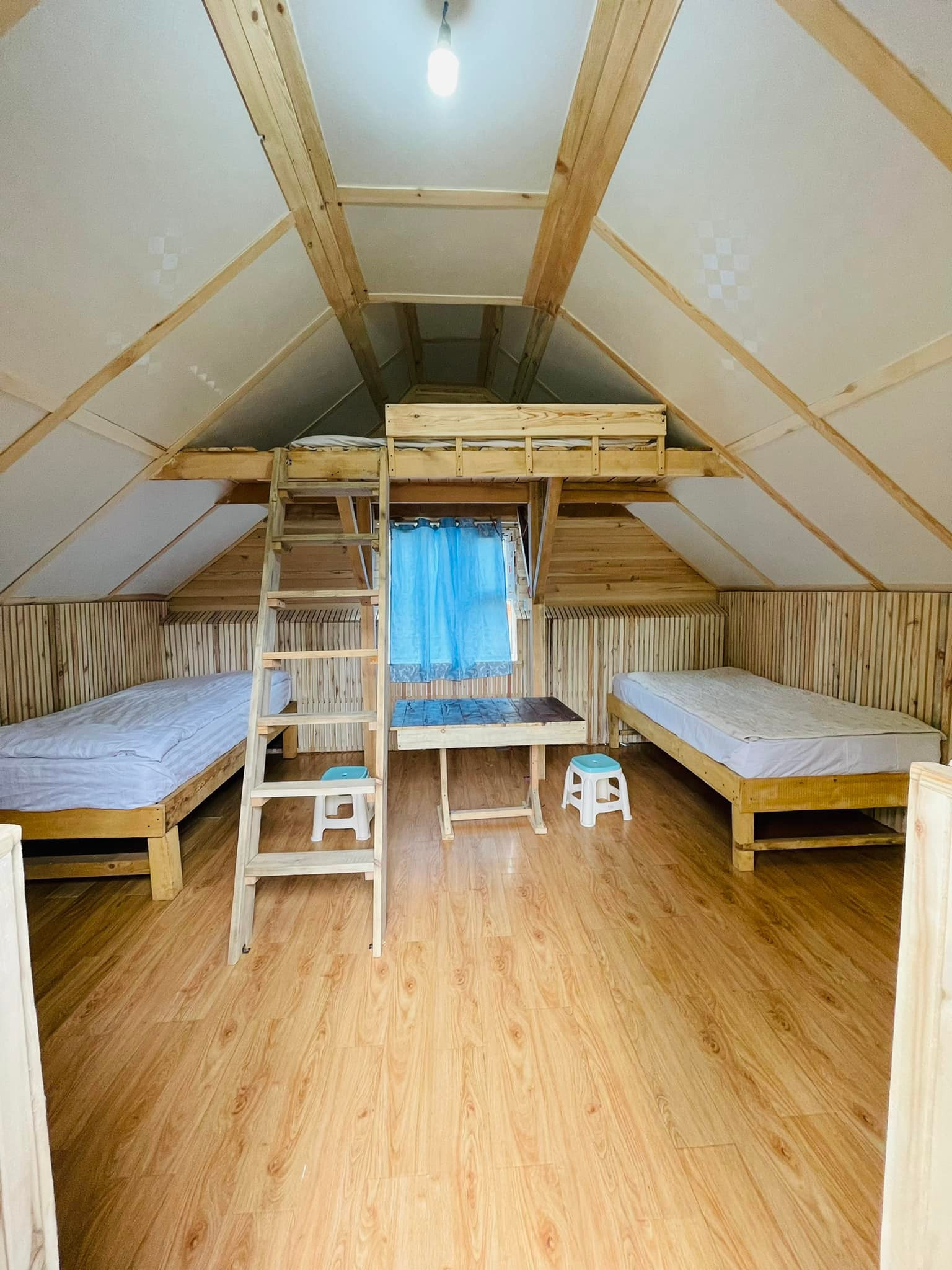 Гэр бүлийн модон байшин - Image 2