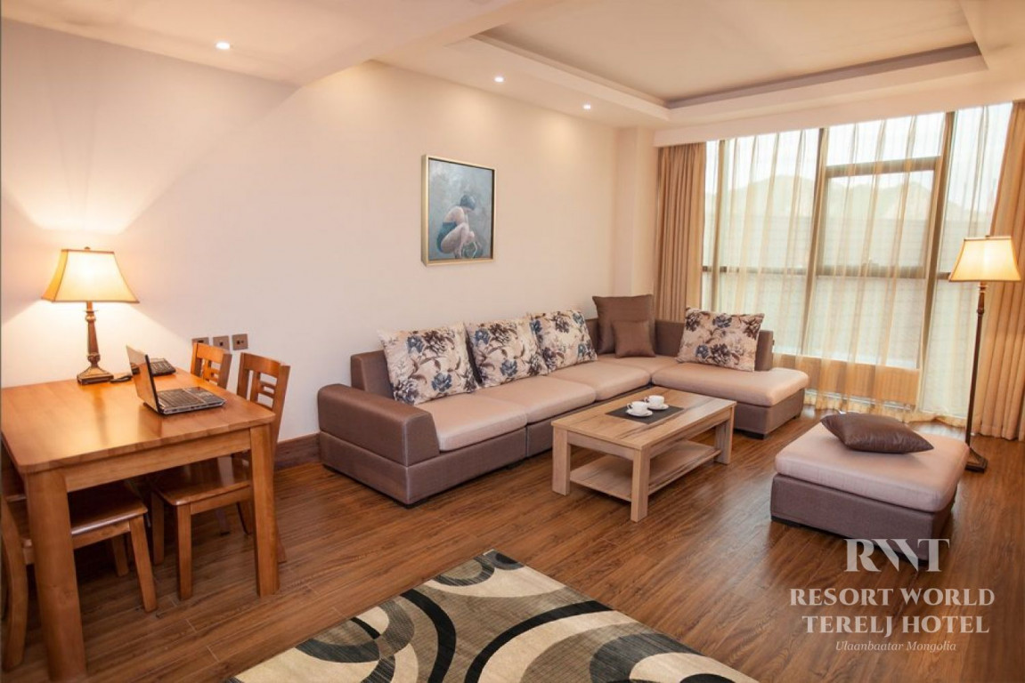 Studio Suite - Image 2