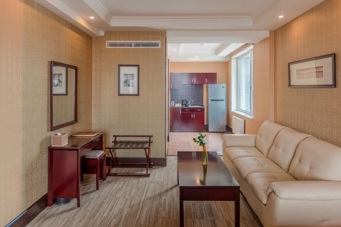 Junior Suite Room - Image 2