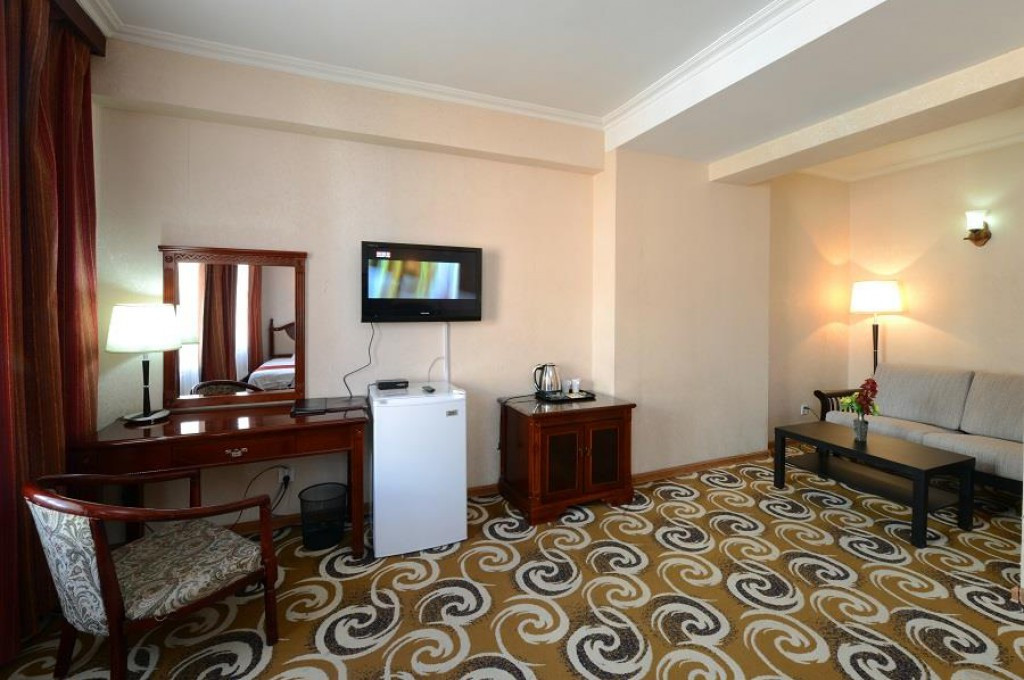 Superior Room - Image 4