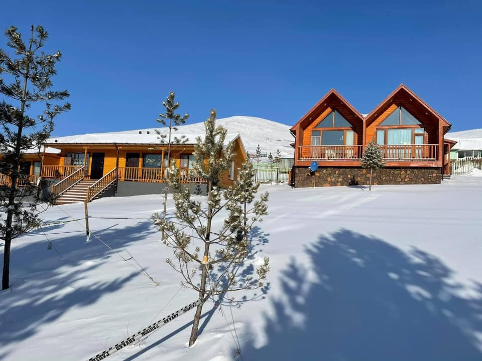 Бяцхан төгөл хотхон | Byatskhan tugul khotkhon - Image 2