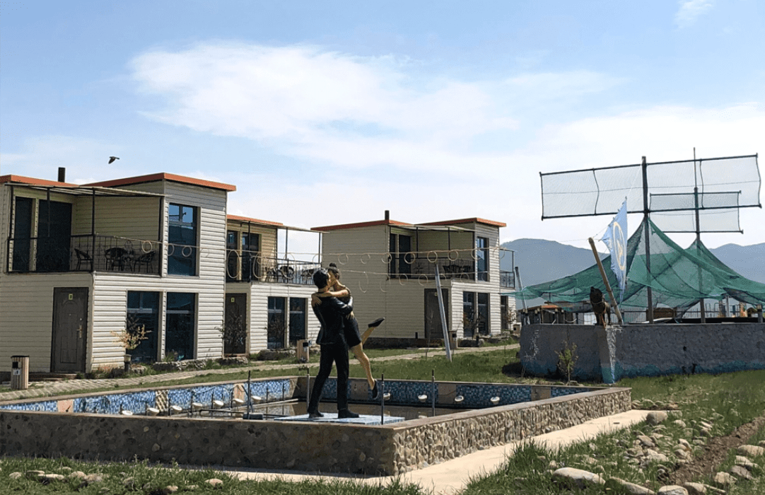 Алтан хөндий амралт үйлчилгээний цогцолбор | Altan Khundii tourist complex - Image 1