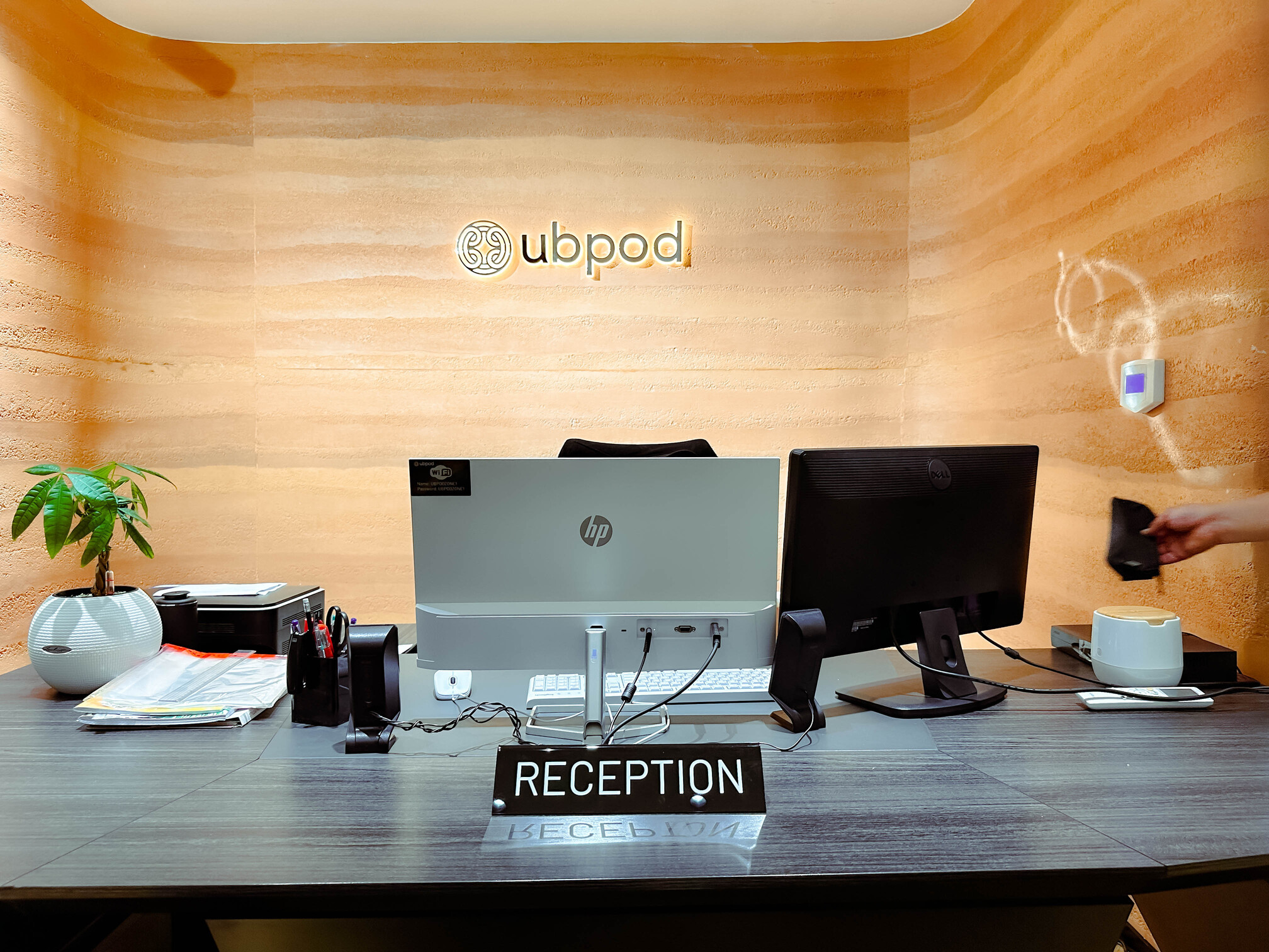 UB POD capsule hotel | UB POD зочид буудал - Image 2