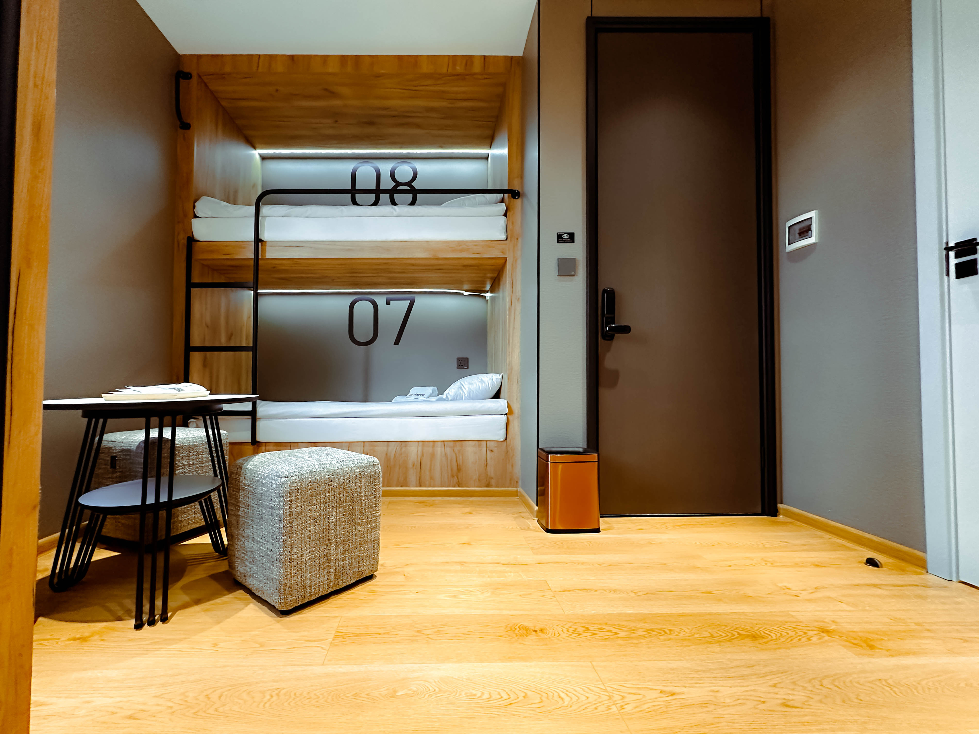 UB POD capsule hotel | UB POD зочид буудал - Image 9