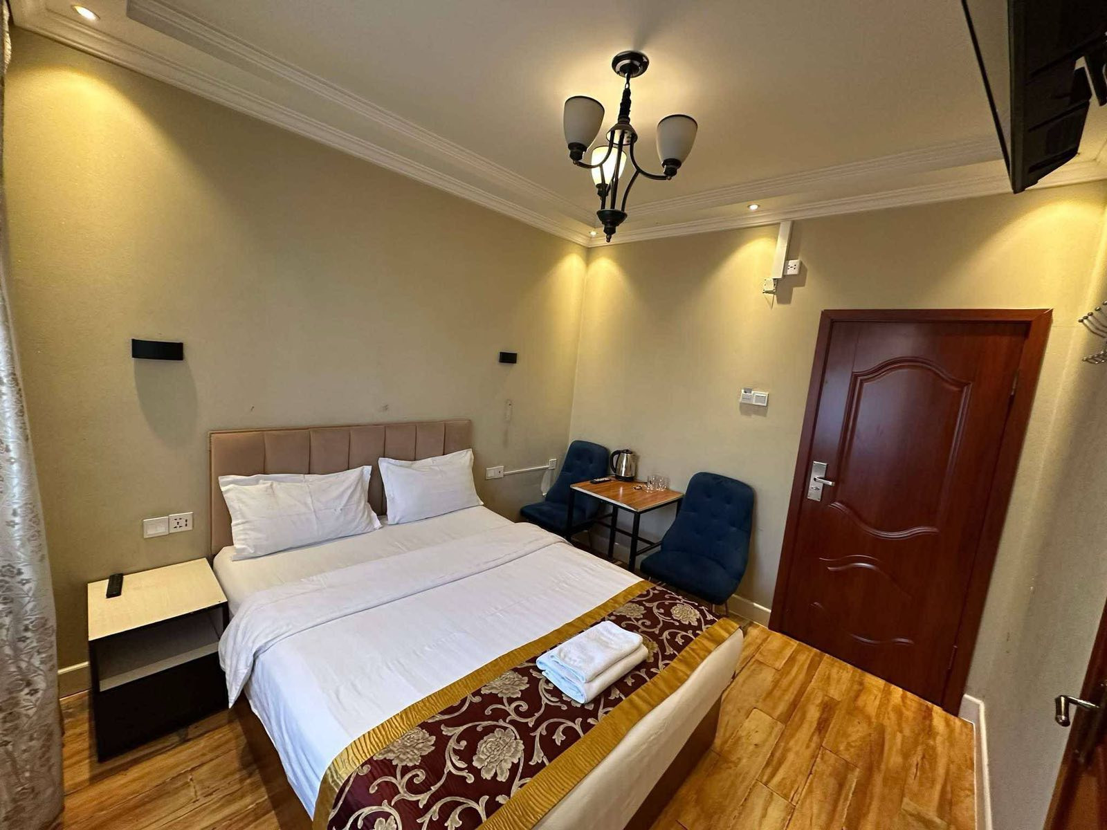 Bers hotel | Бэрс зочид буудал - Image 6