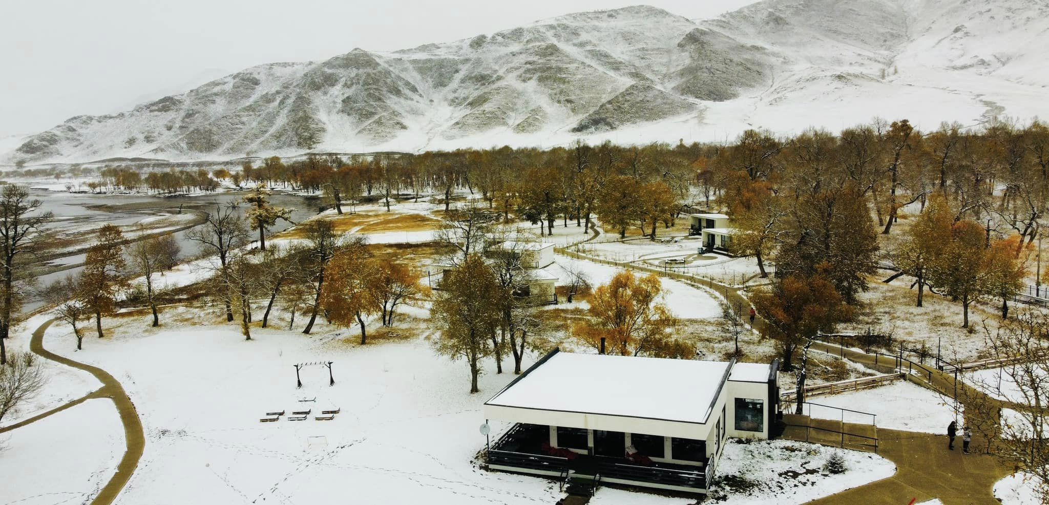 Грассланд ресорт | Grassland family spot - Image 3