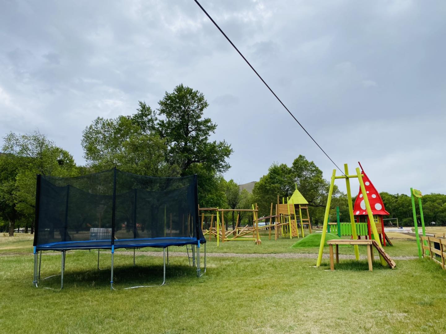 Грассланд ресорт | Grassland family spot - Image 12