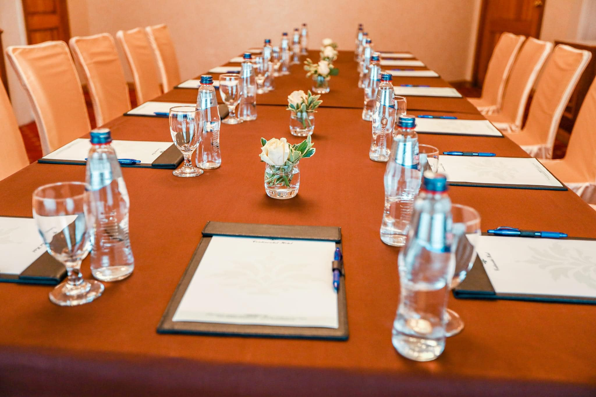 Континентал зочид буудал | Continental hotel - Image 9