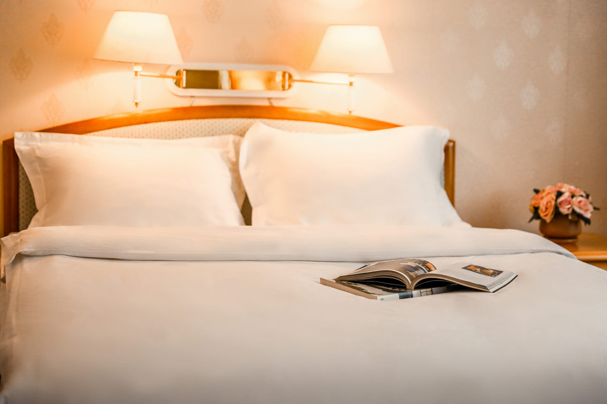 Континентал зочид буудал | Continental hotel - Image 12