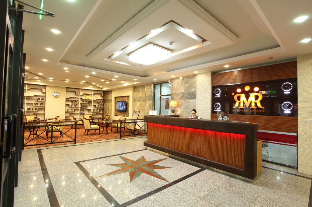 Рояал Моунтайн Зочид Буудал | Royal Mountain Hotel - Image 2