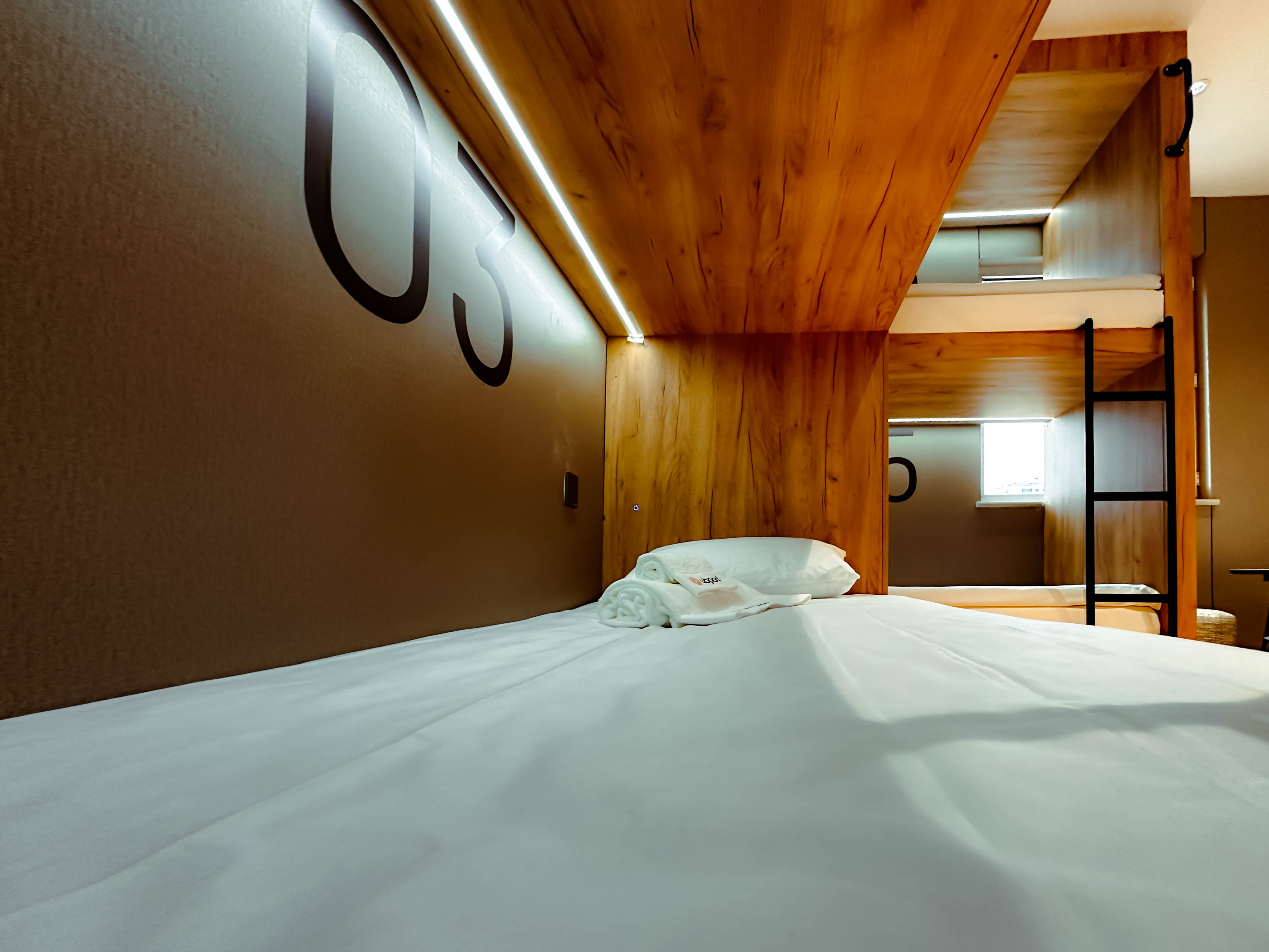 Single bed room - Image 2