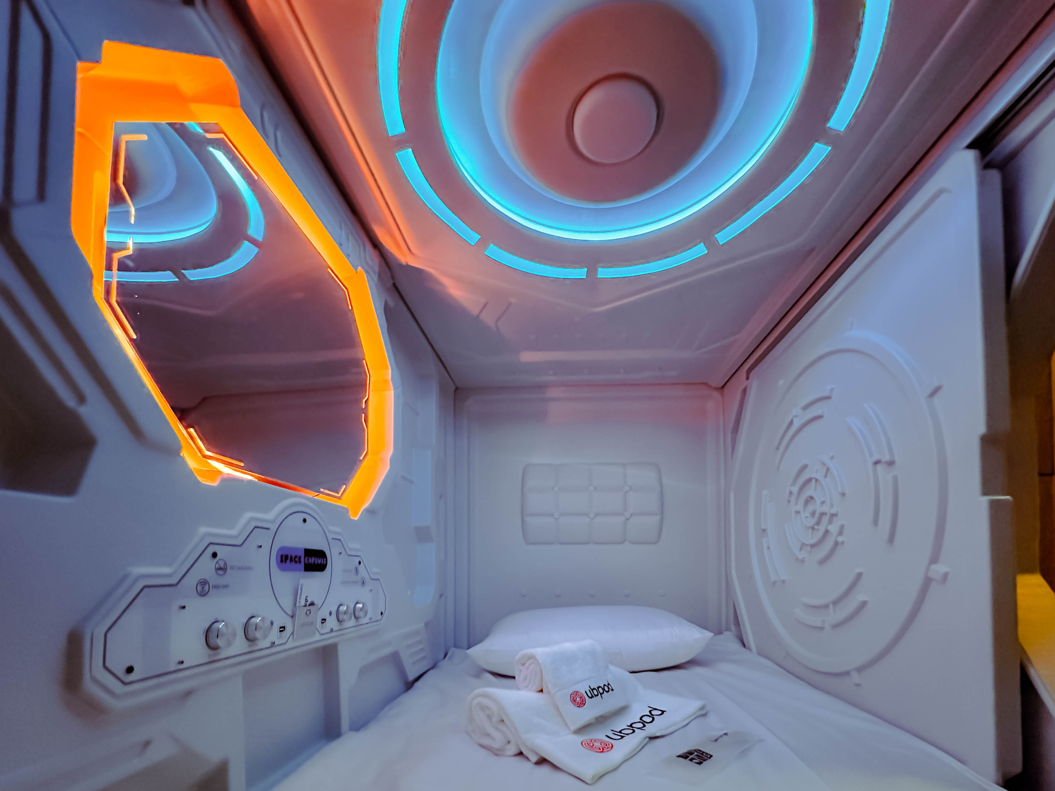 Single bed capsule - Image 1