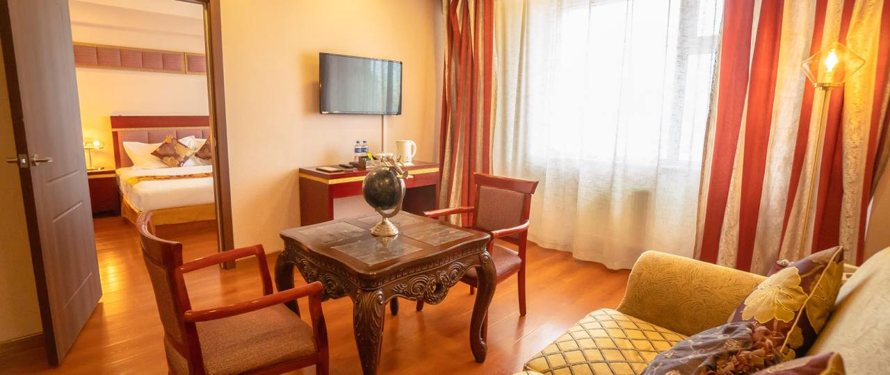 Deluxe room - Image 4