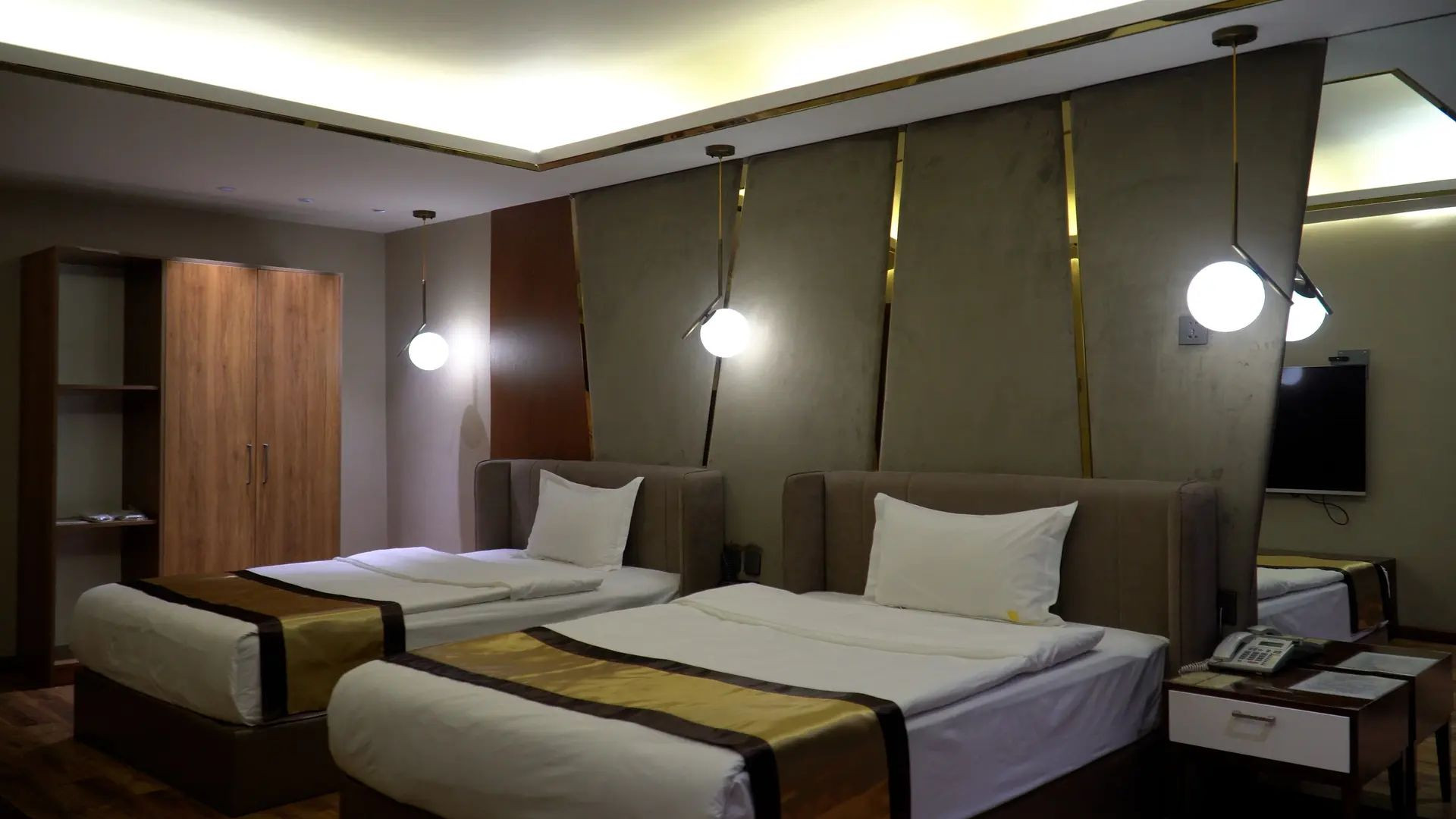 Standard twin - Image 1