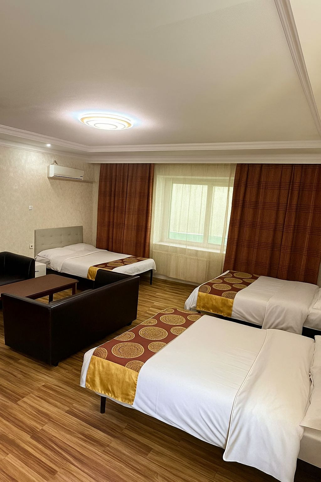 3 ортой энгийн өрөө - Image 1