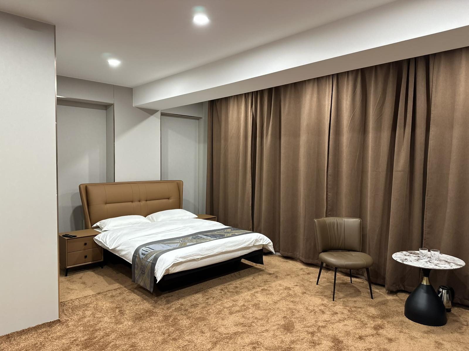 Standard double room - Image 4