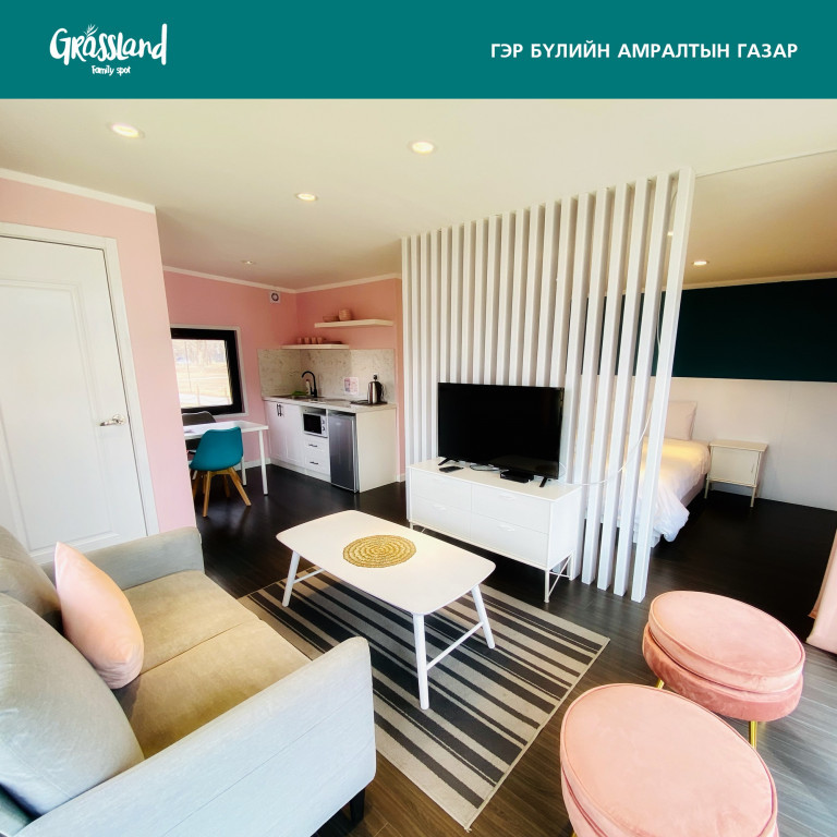 Modern Tiny house 5 - Image 1