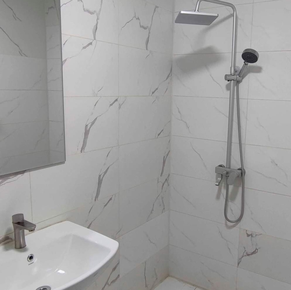 Zaisan twin room - Image 2