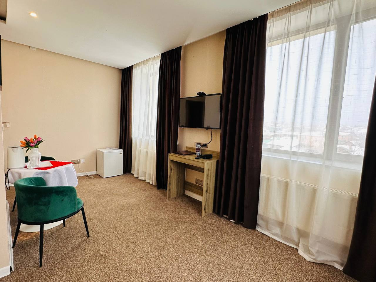 UB deluxe room - Image 3