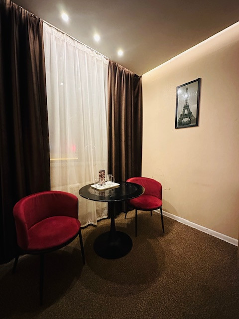 Paris room - Image 3