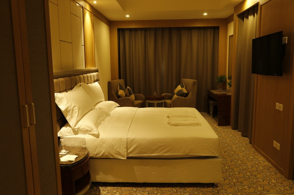 Business deluxe single room - Image 1