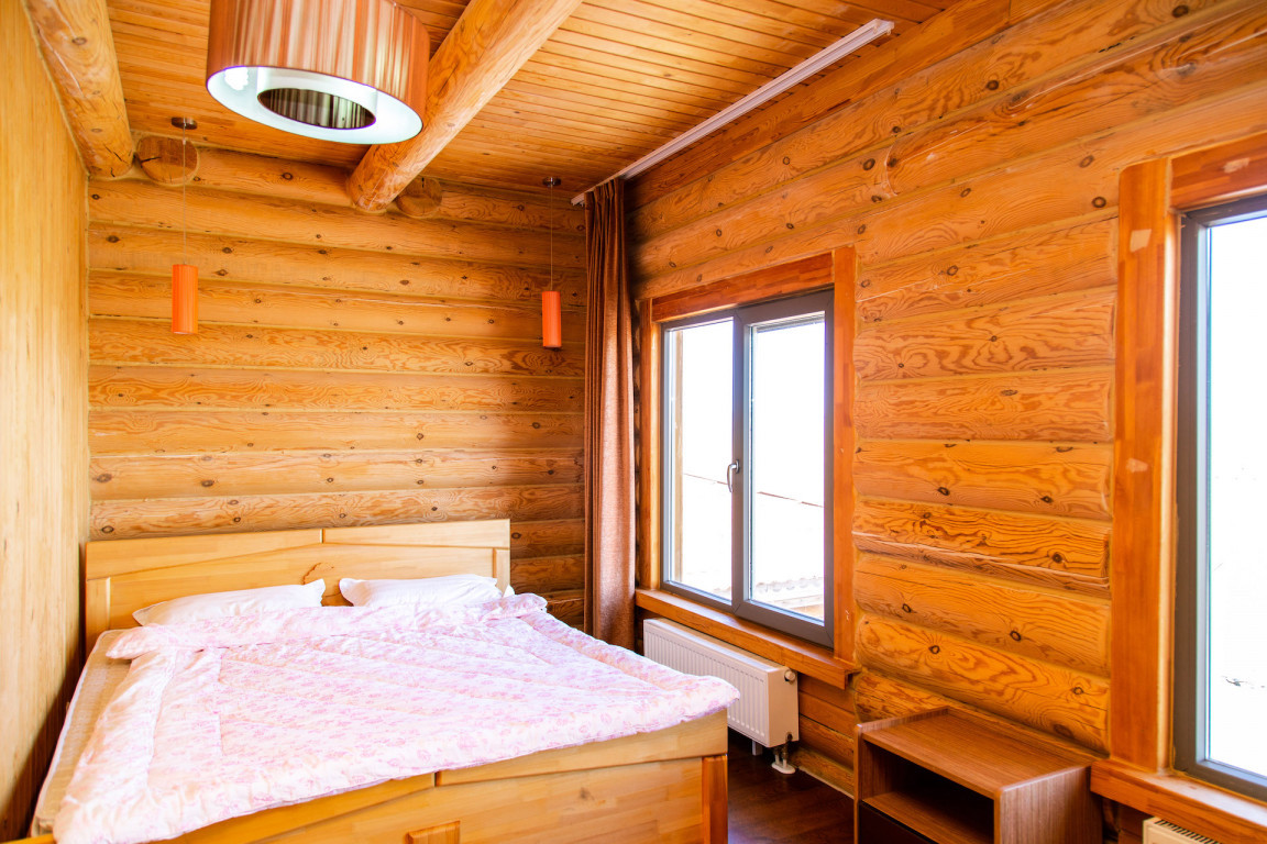 Summer House 201 - Image 1