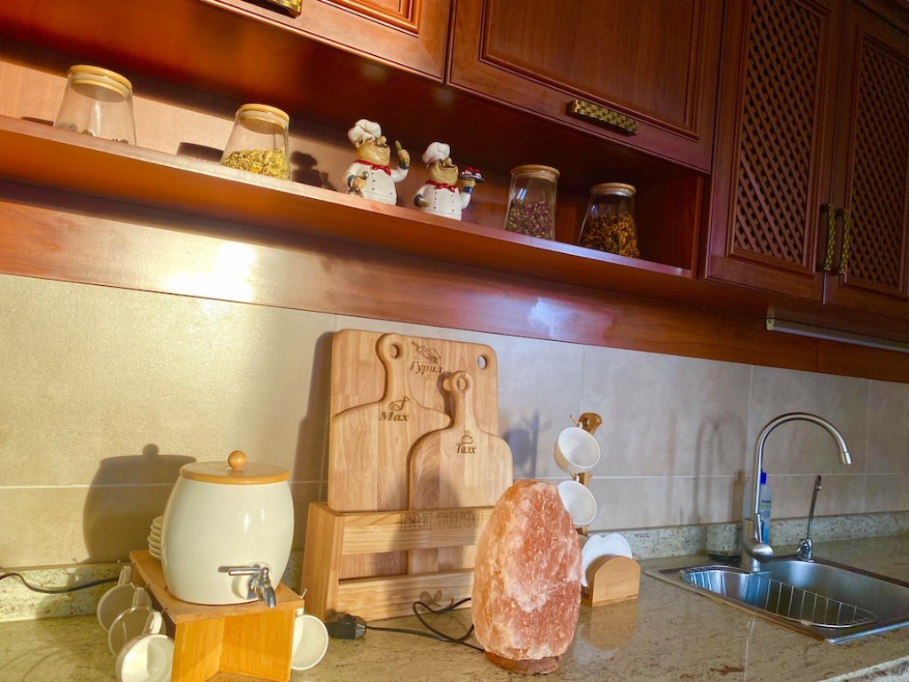 Twin room with balcony - Image 6