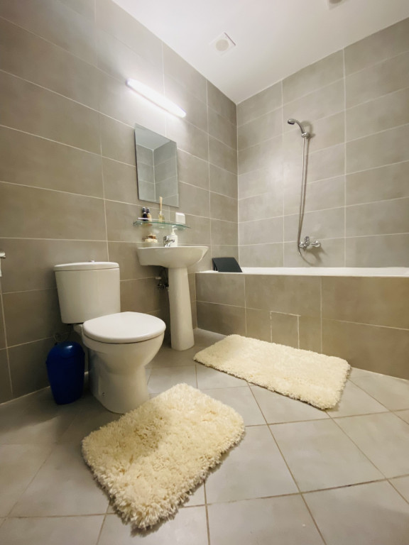 Double Room - Image 5