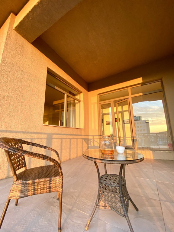 Twin room with balcony - Image 5