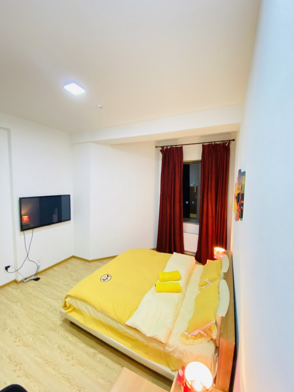 Double Room - Image 2