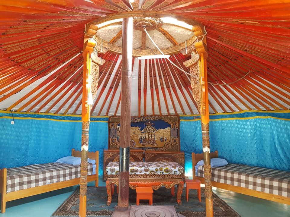 Дөрвөн ортой гэр - Image 1