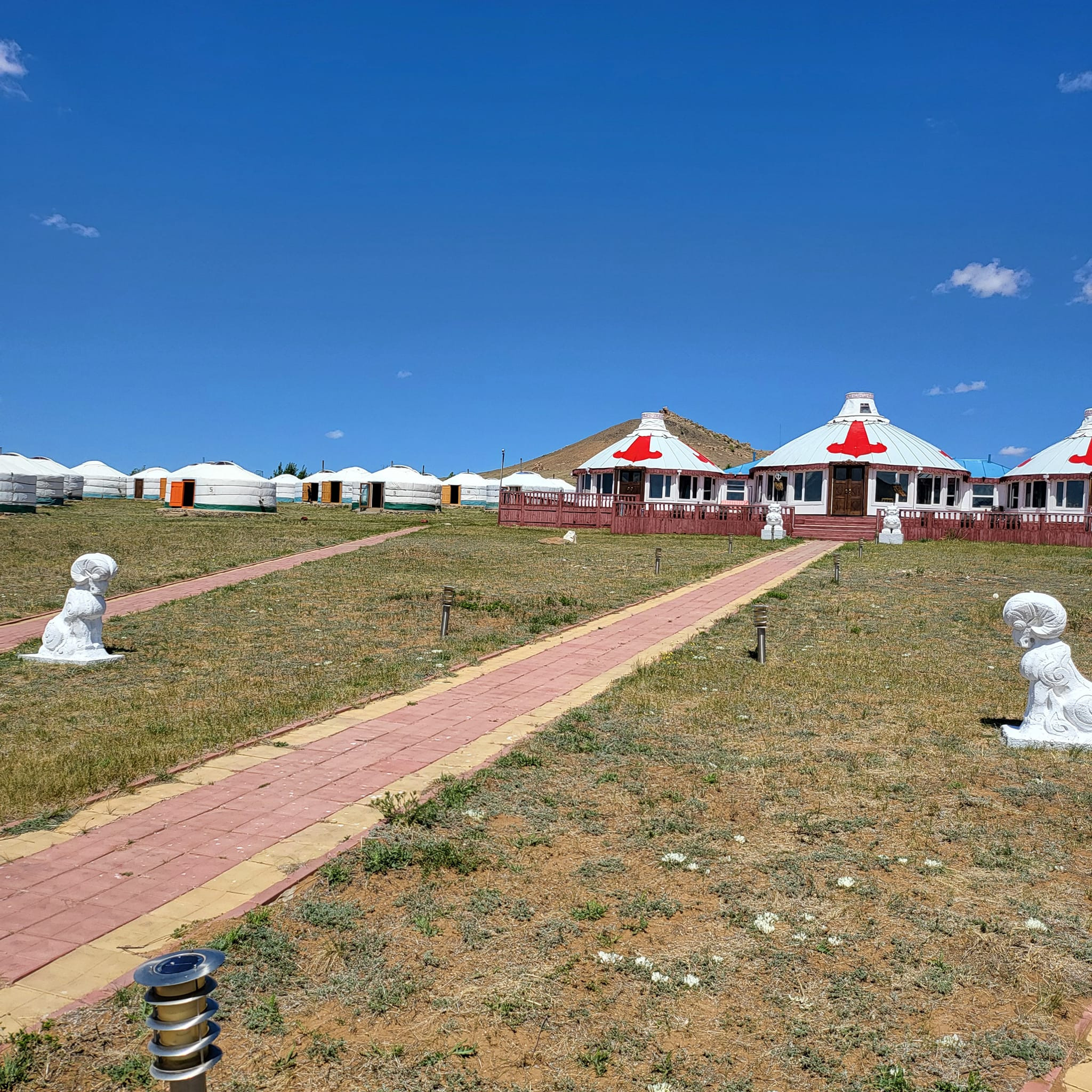 Халиут Амралтын Газар/ Khaliut Camp