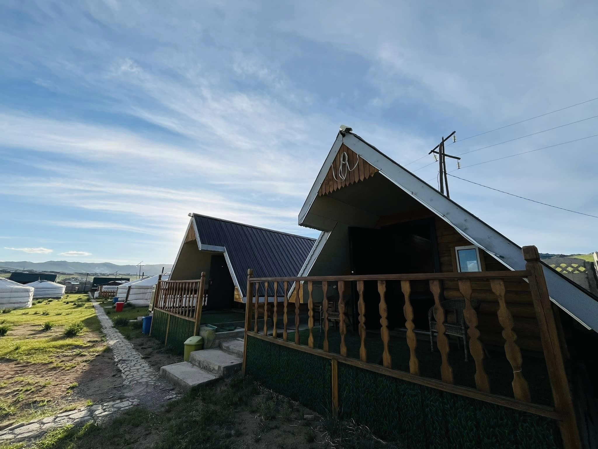 Урьхан хангай амралтын газар | Urikhan khangai camp — зочид буудал, амралтын газар