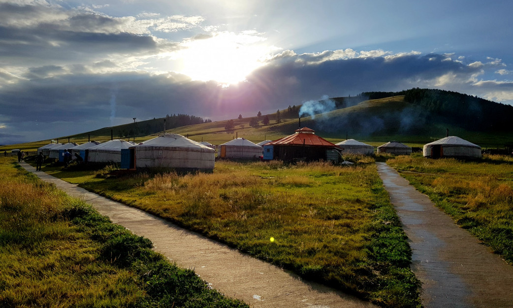 Хангай Ресорт | Khangai Resort — зочид буудал, амралтын газар