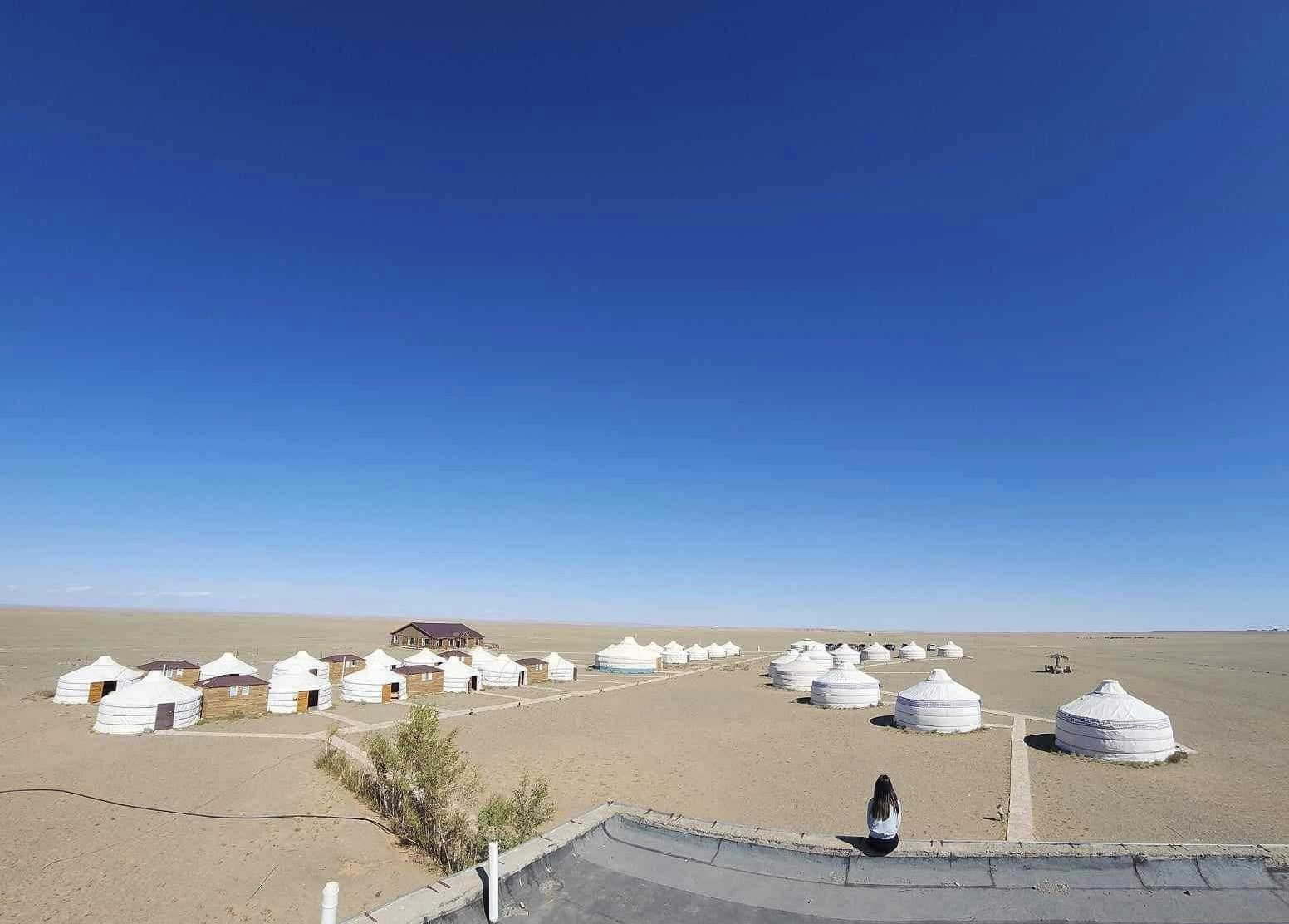 Монгол говь жуулчны бааз | Mongolian Gobi tourist camp — зочид буудал, амралтын газар